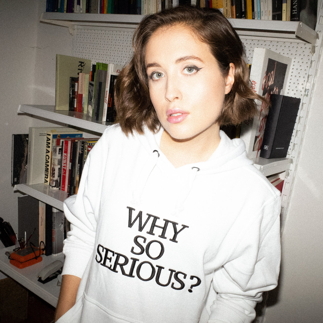 Почему элис. Алиса Мертон. Alice Merton певица. Why so serious Элис Мертон. Alice Merton 2022.